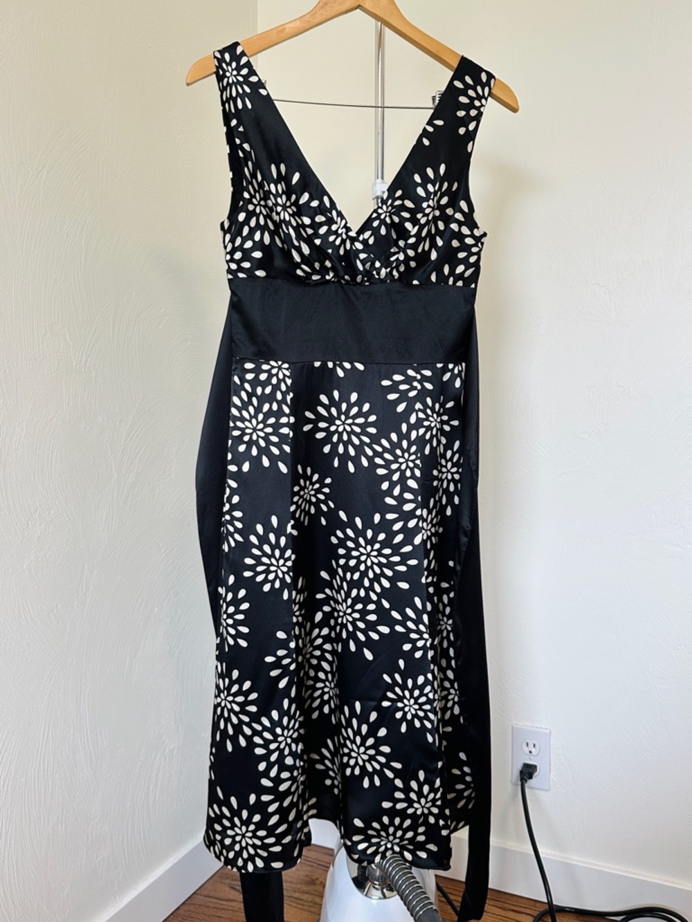 Ted Baker Black and White Floral Midi Dress